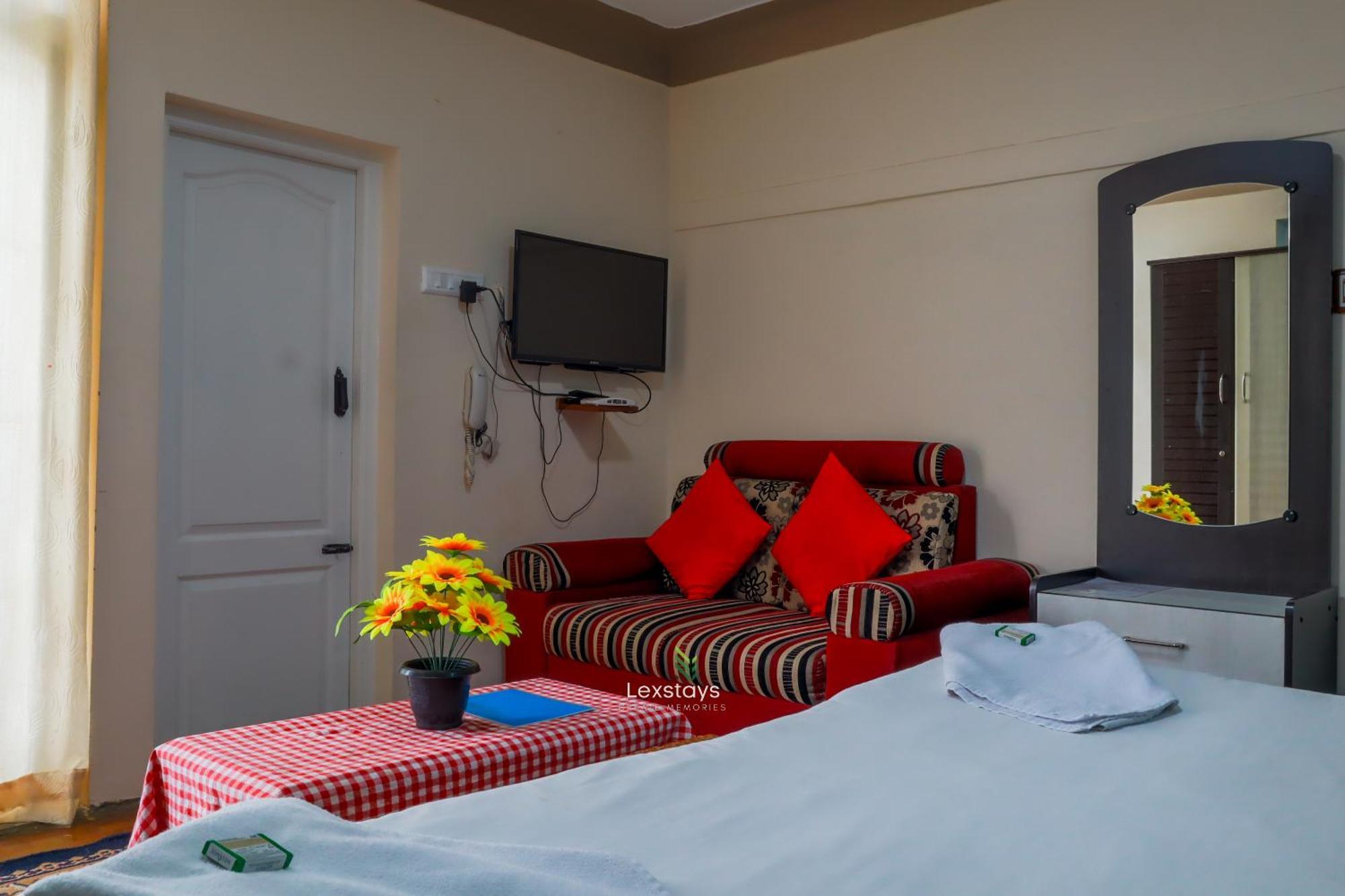 Vijaya Deepa Guest House By Lexstays Coonoor Zewnętrze zdjęcie